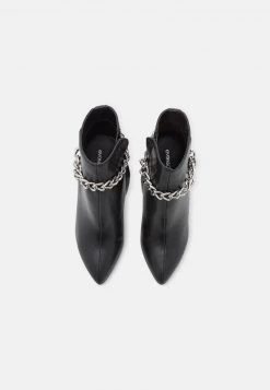 Top 10 ✔️ Even&Odd Damen Stiefelette - Black 😉 -SchuheKonig Geschaft 1395709c321c412880dc621e9b5382d5