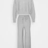 Großhandel ⭐ Even&Odd Damen SET BAT SHAPE LOUNGE - Strickpullover - Mottled Light Grey 💯