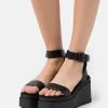 Auslauf 🤩 Even&Odd Damen Plateausandalette - Black 💯