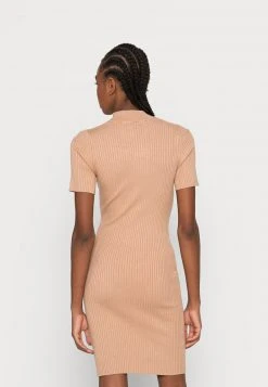 Coupon 👏 Even&Odd Damen PERKIN NECK SHORT SLEEVE DRESS - Strickkleid - Camel 🎁 -SchuheKonig Geschaft 318b39899bc943aea025c9bfde5731e7
