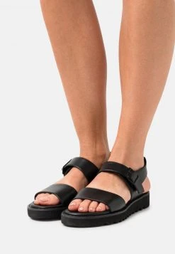 Am billigsten 🧨 Even&Odd Riemensandalette - Black | Damen 🌟