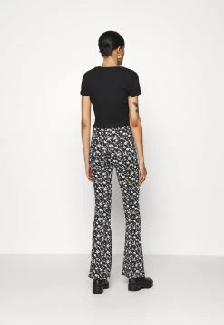 Aktion 😍 Even&Odd Damen T-Shirt Basic - Black ✨ 10 Aktion 😍 Even&Odd Damen T-Shirt Basic - Black ✨ -SchuheKonig Geschaft 4dfe48b7bbe7434095add2a03b473c21