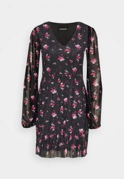 Bestpreis 👍 Even&Odd CINTERED V NECK ALL OVER MESH MINI VOLANT DRESS - Freizeitkleid - Black/red | Damen 🎉 -SchuheKonig Geschaft 5781aa4a29ff4611a021527f3430fc60