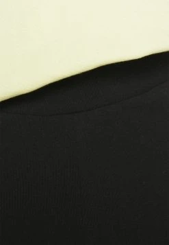 Top 10 ✔️ Even&Odd Damen LEGGING AND CYCLE SHORT SET - Shorts - Black 🥰 13 Top 10 ✔️ Even&Odd Damen LEGGING AND CYCLE SHORT SET - Shorts - Black 🥰 -SchuheKonig Geschaft 791824209d574af49cf6a7add1f77a33