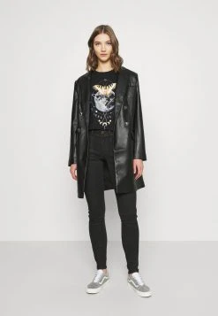 Rabatt ✔️ Even&Odd HATTIE MOON AND BUTTERLY TEE - T-Shirt Print - Black | Damen 🔔 -SchuheKonig Geschaft 88526c7c600b456ab978a9e97e400f79