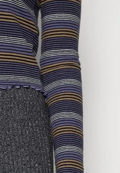 Brandneu 😉 Even&Odd Damen CROPPED CREWNECK LONG SLEEVE - Langarmshirt - Blue ✔️ -SchuheKonig Geschaft 9baabea4e7f24260bee068b7bdbdb293