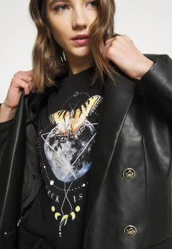 Rabatt ✔️ Even&Odd HATTIE MOON AND BUTTERLY TEE - T-Shirt Print - Black | Damen 🔔 -SchuheKonig Geschaft 9f603111deaa42f8baea2ee2fadb43f0