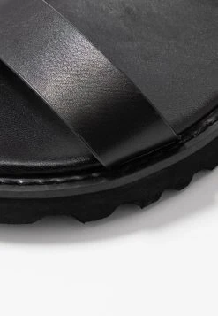 Blitzangebot 🛒 Even&Odd Damen Riemensandalette - Black 🌟 -SchuheKonig Geschaft c655f7f8b2ff4f058ecce6a65c518409