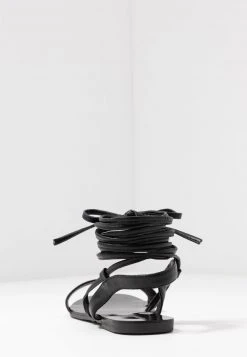 Bestes Angebot ❤️ Even&Odd Damen Riemensandalette - Black ✔️ -SchuheKonig Geschaft f327e08683c3459fa73df18d67ddf712