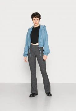 Besorgen 😉 Even&Odd Damen CROPPED LONG SLEEVE WITH POINTY HEM - Langarmshirt - Black 😍 8 Besorgen 😉 Even&Odd Damen CROPPED LONG SLEEVE WITH POINTY HEM - Langarmshirt - Black 😍 -SchuheKonig Geschaft ff0a5d81895349f58ee63b51ddac818a